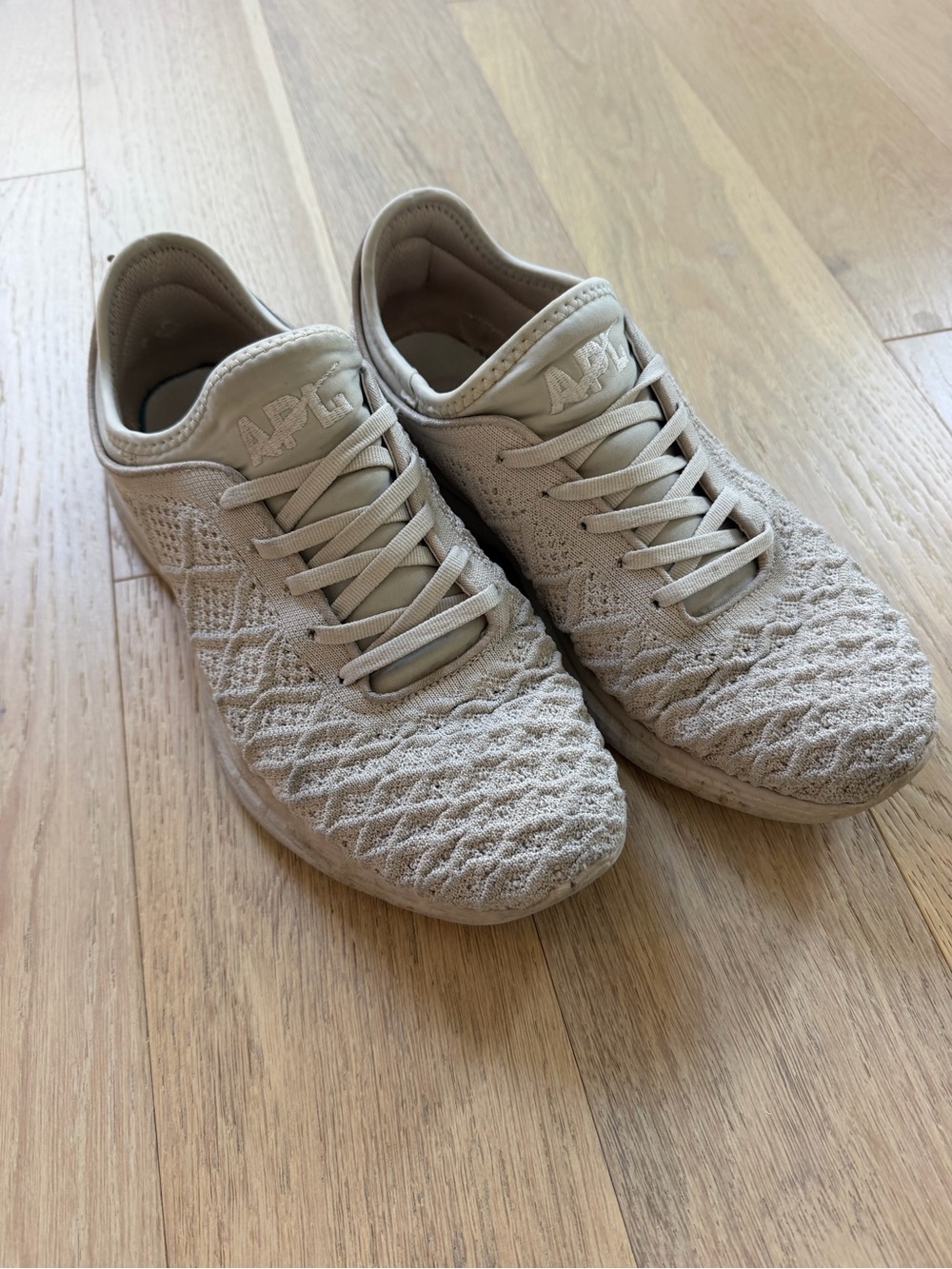 APL Women’s Knit Runner Sneakers - Light Beige